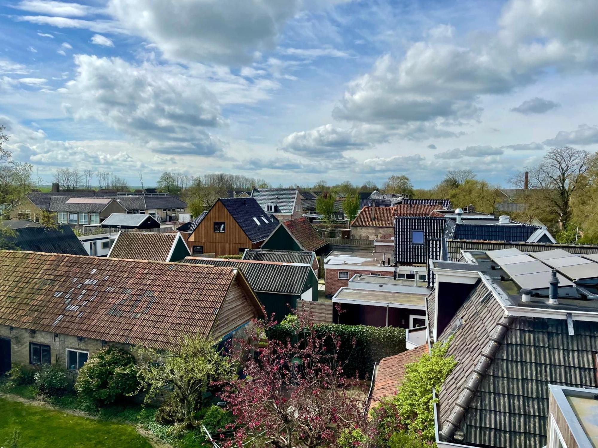 Herberg Het Rechthuis Rinsumageest Экстерьер фото